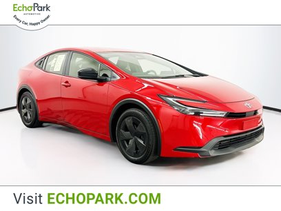 Used 2025 Toyota Prius LE