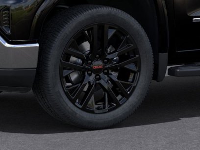 New 2025 GMC Sierra 1500 SLT w/ SLT Premium Package