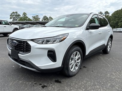 New 2025 Ford Escape Active w/ Cold Weather Package
