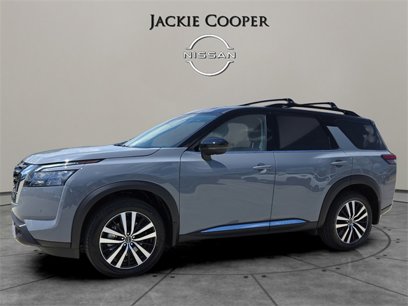 New 2025 Nissan Pathfinder Platinum w/ Cargo Package