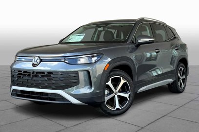 New 2025 Volkswagen Tiguan SE