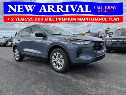 New 2025 Ford Escape Active w/ Cold Weather Package