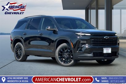 New 2025 Chevrolet Traverse LT w/ Midnight/Sport Edition