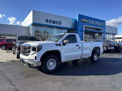New 2025 GMC Sierra 1500 Pro w/ Pro Value Package