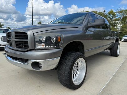 Used 2006 Dodge Ram 3500 Truck SLT w/ Light Group