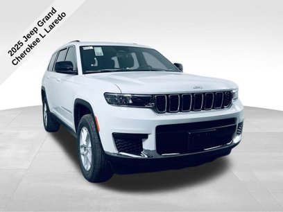 New 2025 Jeep Grand Cherokee L Laredo w/ Luxury Tech Group I