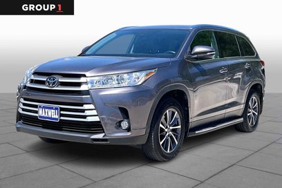 Used 2019 Toyota Highlander XLE