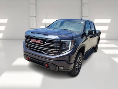 Used 2022 GMC Sierra 1500 AT4 w/ Technology Package