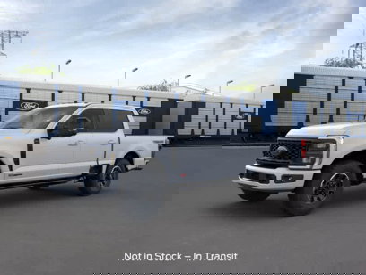 New 2025 Ford F350 4x4 Crew Cab Super Duty