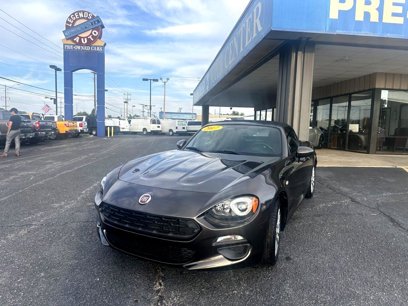 Used 2017 FIAT 124 Spider Classica