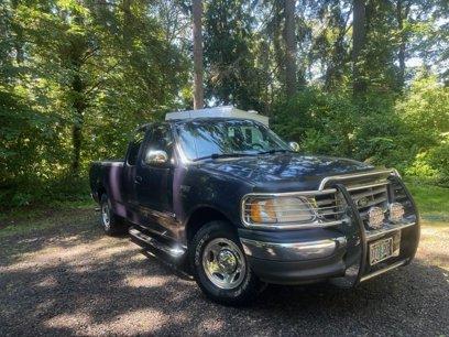 Used 2000 Ford F150 XLT