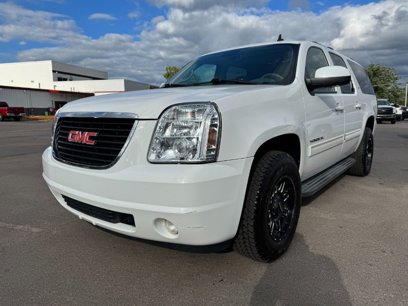 Used 2010 GMC Yukon XL SLT w/ SLT-2 Equipment Package