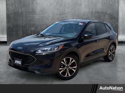 Used 2021 Ford Escape SE w/ SE Sport Appearance Package