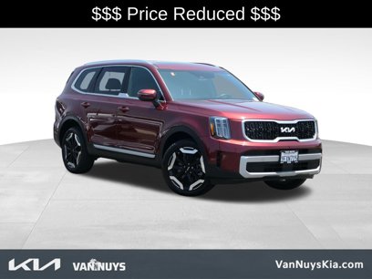 Used 2023 Kia Telluride EX w/ EX Captain's Chair Package