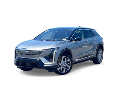 New 2025 Cadillac Optiq Luxury 1