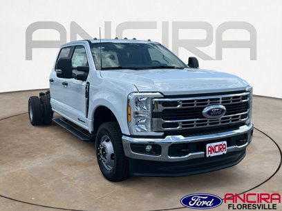 New 2025 Ford F350 XL w/ XL Chrome Package