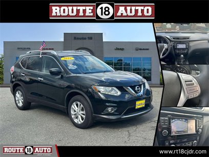 Used 2016 Nissan Rogue SV w/ SV Premium Package