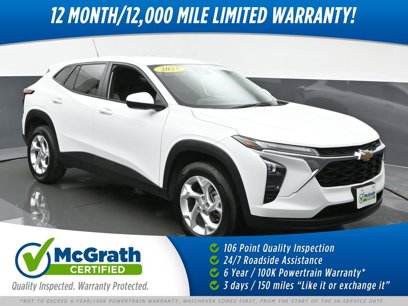 Used 2025 Chevrolet Trax LS w/ LS Convenience Package