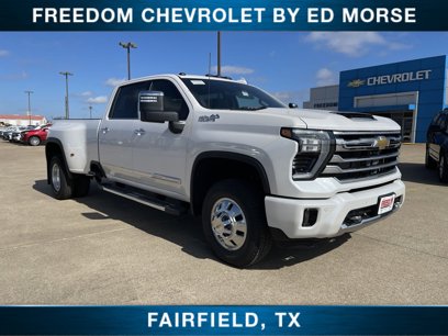 New 2025 Chevrolet Silverado 3500 High Country w/ Technology Package