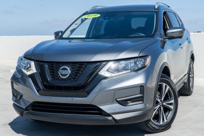 Used 2019 Nissan Rogue SV w/ Premium Package