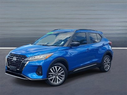 Used 2022 Nissan Kicks SR