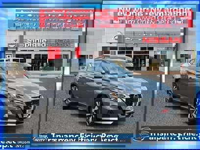 Certified 2021 Nissan Altima 2.5 SV