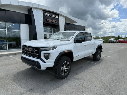 New 2025 GMC Canyon AT4