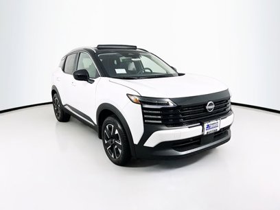 New 2025 Nissan Kicks SV