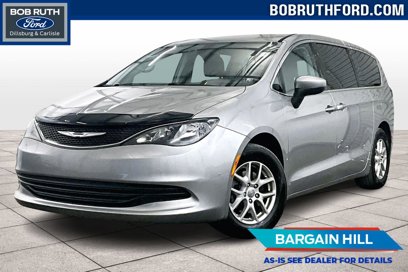 Used 2017 Chrysler Pacifica Touring