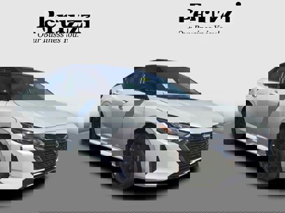 New 2024 Nissan Sentra SR w/ SR Premium Package