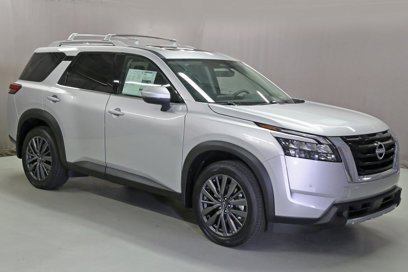 New 2025 Nissan Pathfinder SL