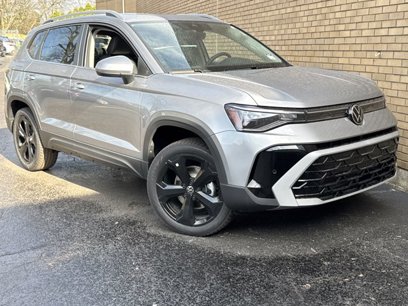 New 2025 Volkswagen Taos SEL