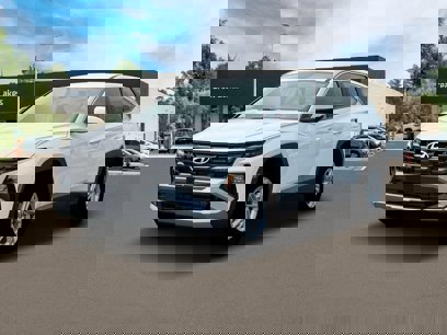 New 2025 Hyundai Tucson SE