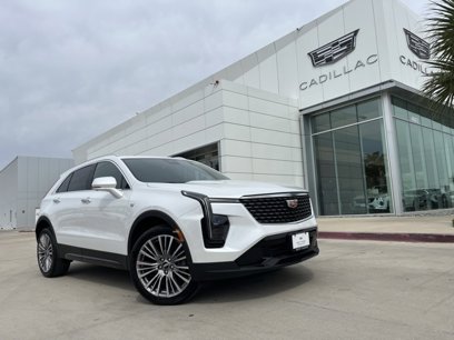 New 2025 Cadillac XT4 Premium Luxury