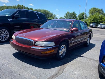 Used 1999 Buick Park Avenue w/ Seating Pkg