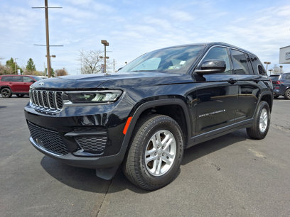 Certified 2023 Jeep Grand Cherokee Laredo w/ Trailer Tow Prep Group (B)