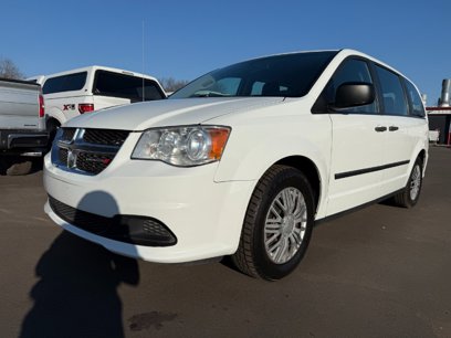 Used 2017 Dodge Grand Caravan SE