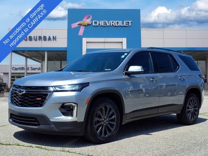 Used 2023 Chevrolet Traverse RS w/ LPO, Floor Liner Package