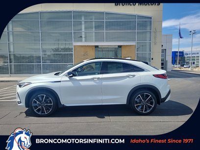 New 2025 INFINITI QX55 Essential
