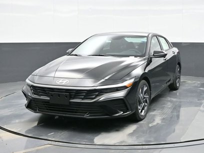 New 2025 Hyundai Elantra Sport