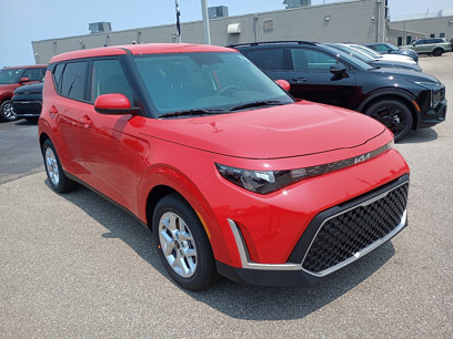 New 2025 Kia Soul LX