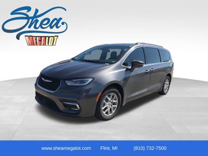 Used 2022 Chrysler Pacifica Touring-L