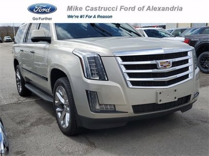Used 2016 Cadillac Escalade ESV Luxury