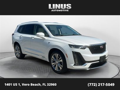 New 2024 Cadillac XT6 Premium Luxury