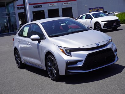 New 2025 Toyota Corolla SE