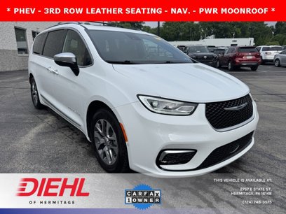 Used 2023 Chrysler Pacifica Pinnacle
