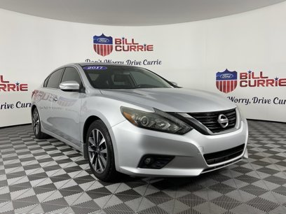 Used 2017 Nissan Altima 2.5 SL w/ 2.5 Technology Package