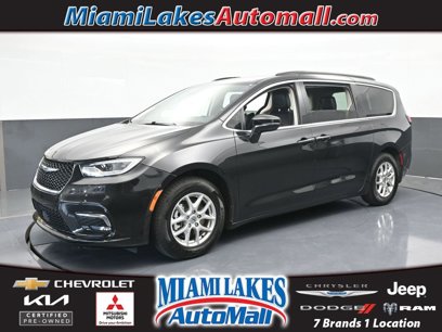 Used 2022 Chrysler Pacifica Touring-L
