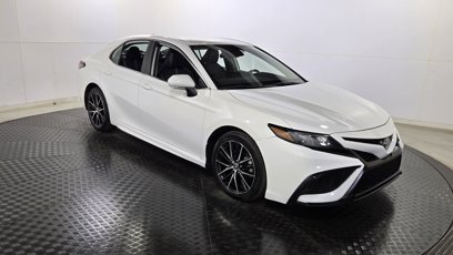 Used 2024 Toyota Camry SE
