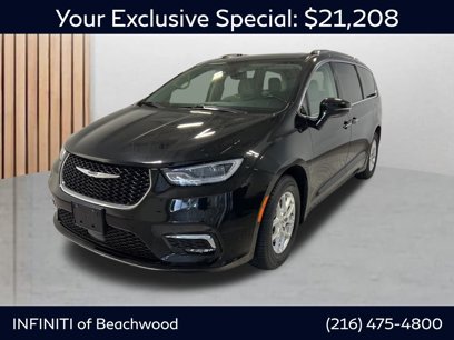 Used 2021 Chrysler Pacifica Touring-L